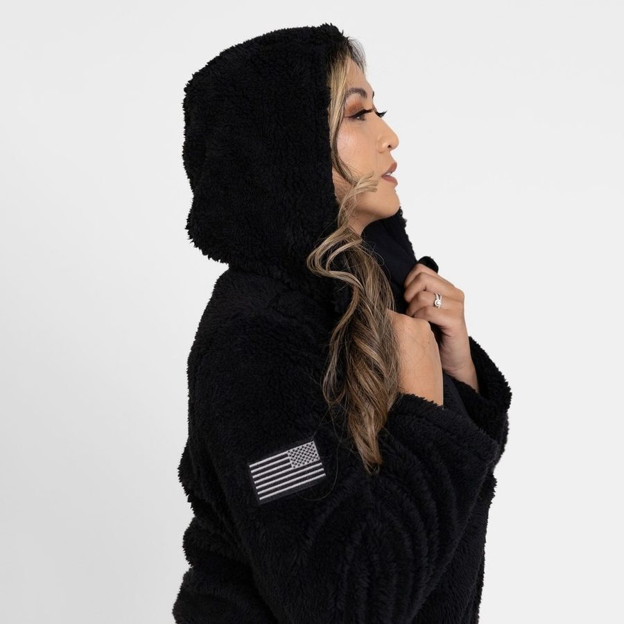 Women's Standard Issue Sherpa Fleece - Black