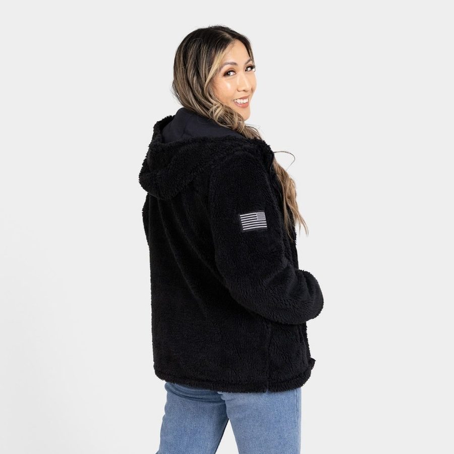 Women's Standard Issue Sherpa Fleece - Black